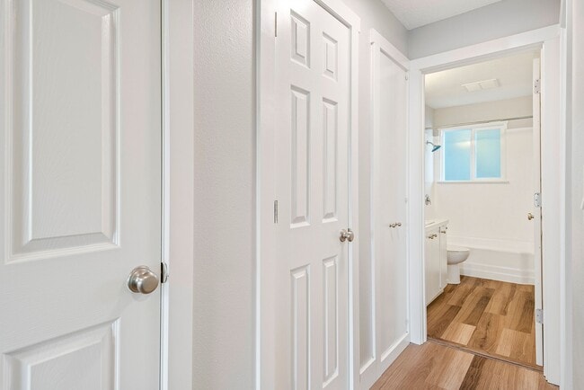 LOW RENTS | Unionaire Apartments | NEW MANAGER!, Tacoma, WA 98405 - photo 7