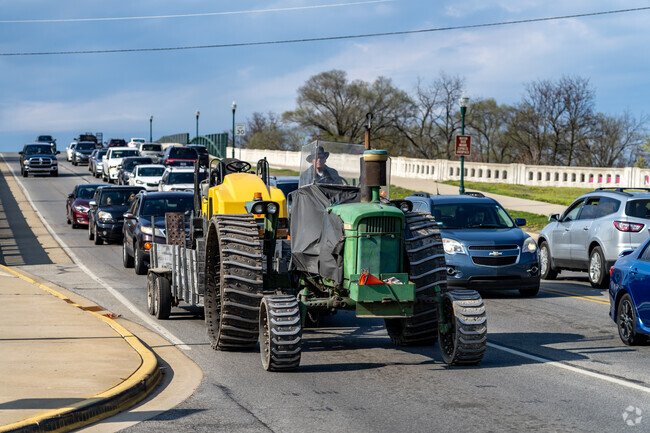Indiana is a vibrant, close-knit neighborhood located south of downtown Elkhart.