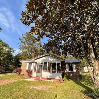 88 Means Ave, Bay Minette, AL 36507