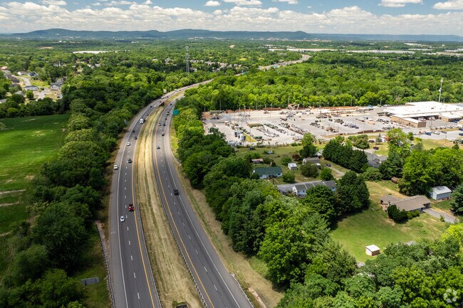 Hagerstown is convenient to Interstate Highway 81.