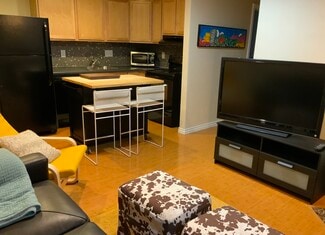 10549 E 28th Ave Unit Furnished duplex, Denver, CO 80238