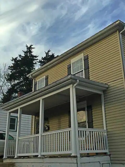 761 King St Unit B, Charlottesville, VA 22903