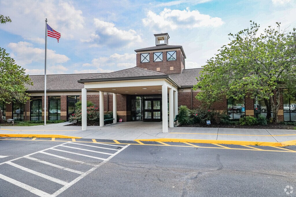 St. John Neumann Catholic School is a Catholic parochial school providing academic excellence.