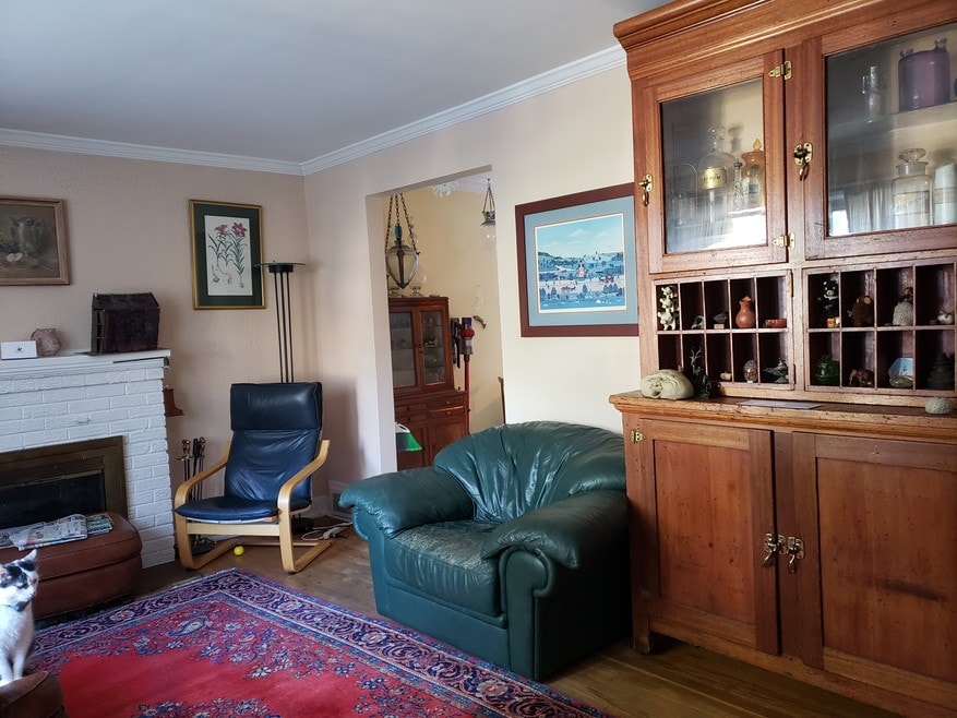 2758 W George Mason Rd unit 1, Falls Church, VA 22042 - photo 1