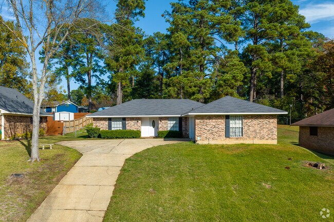 Classic brick ranch homes give the Western Hills-Yarborough neighborhood a traditional feel.