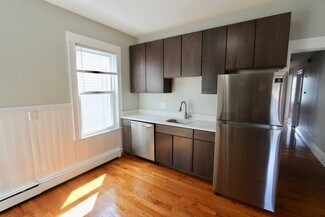 19 Elder St Unit 1, Boston, MA 02125