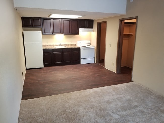 High Points, New Port Richey, FL 34653 - photo 7