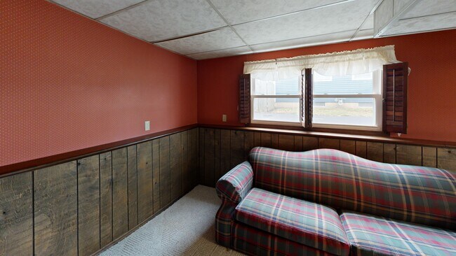 806 Sweetbriar Place, Plano, IL 60545 - photo 2