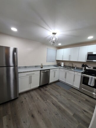 238 E 7th St Unit 2, Jacksonville, FL 32206