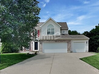 5 Wells Dr, Springboro, OH 45066