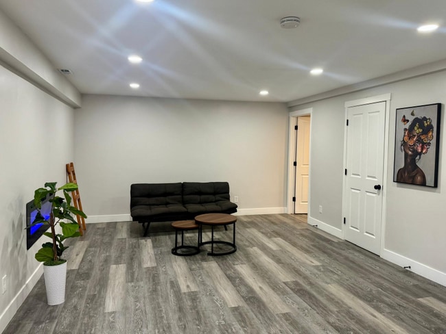 7525 Birch St, Midvale, UT 84047 - photo 3