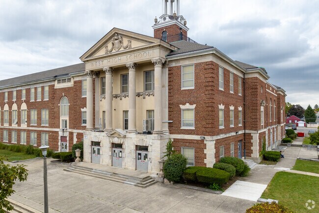 West High School in South Franklinton serves the students in grades 9-12 and gets a C+ score on Niche.