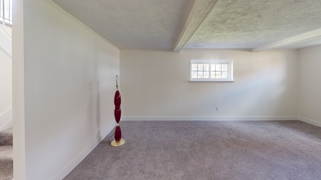 1602 Pin Oak Rd, Williamstown, NJ 08094 - photo 2