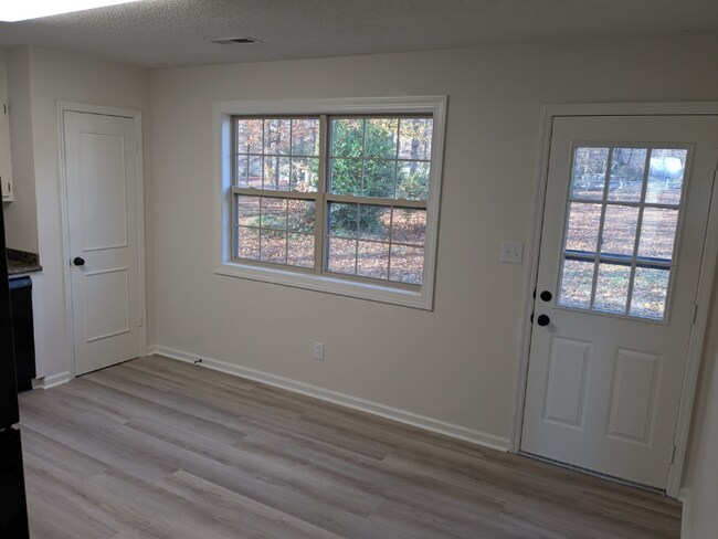 588 Clutts Rd, Harvest, AL 35749 - photo 7