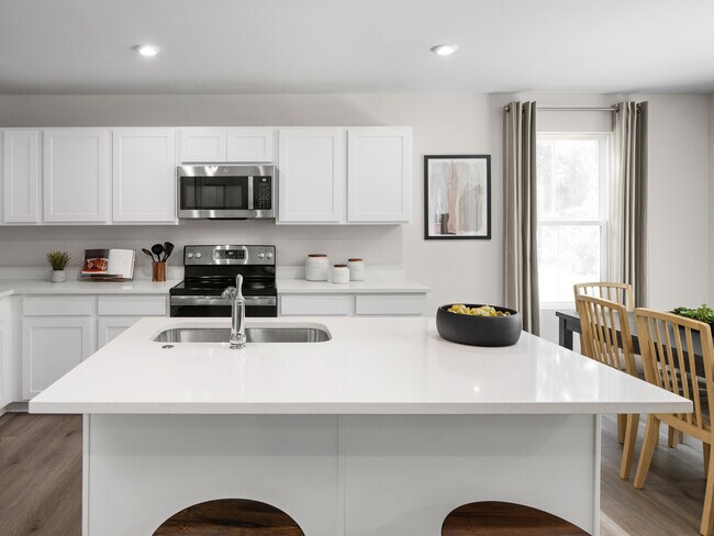 8011 Sterling Oaks Way NW unit 36143441, Ash, NC 28420 - photo 5