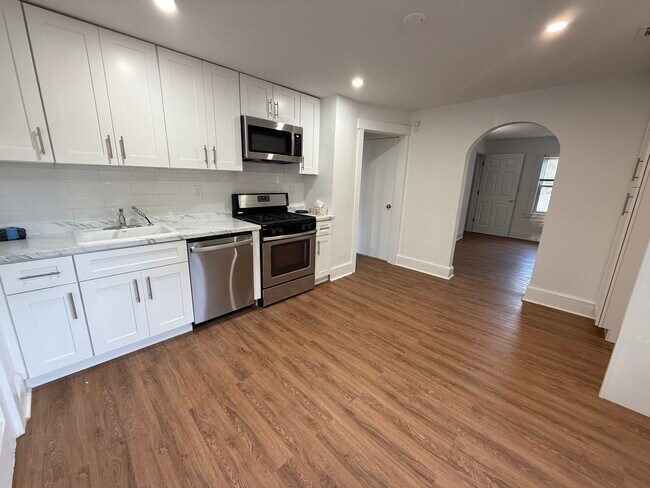 30 Walter Hammond Place unit 2, Waldwick, NJ 07463 - photo 7