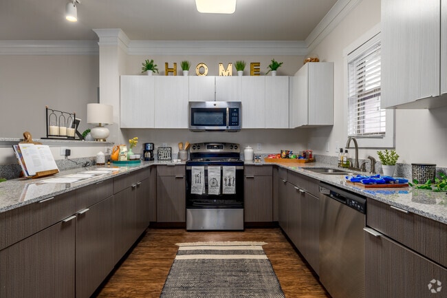 Highbranch Gainesville, Gainesville, FL 32601 - photo 3