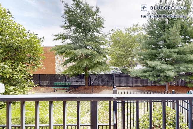 80 N Central Ave unit FL3-ID3486A, Long Island, NY 11570 - photo 4