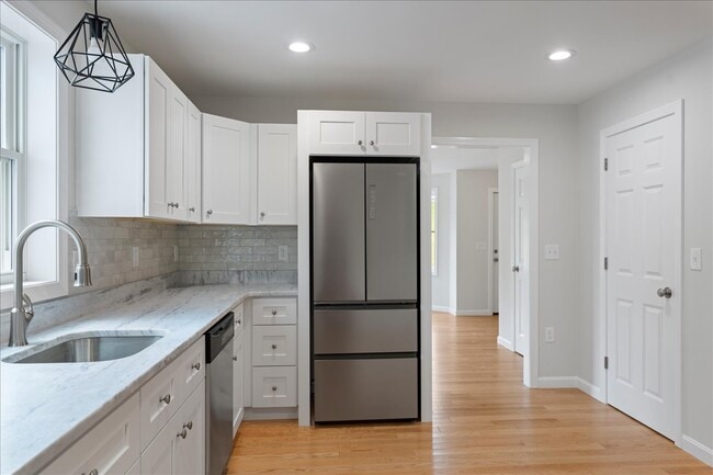 64 N Main St, Westford, MA 01886 - photo 4