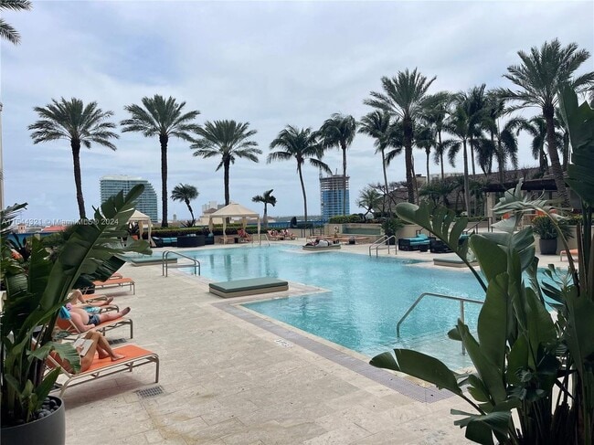 City Place South Tower, West Palm Beach, FL 33401 - photo 2