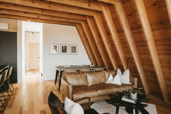 503 NW D St unit ID1363333P, Bentonville, AR 72712 - photo 2