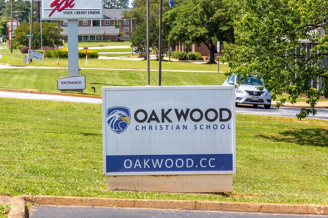 Oakwood Christian School 2
