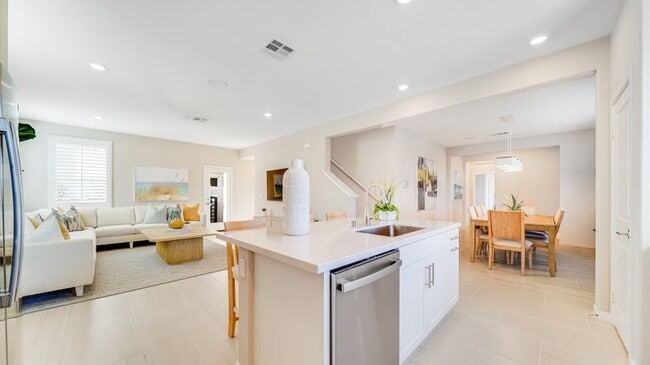 26149 Mercury Dr, Loma Linda, CA 92354 - photo 4