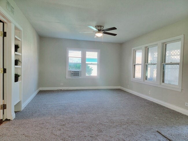 813 28th St, Orange, TX 77630 - photo 3