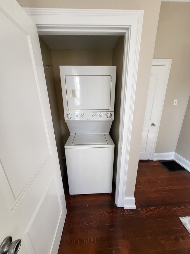 1912 N Talbott St unit 8, Indianapolis, IN 46202 - photo 7