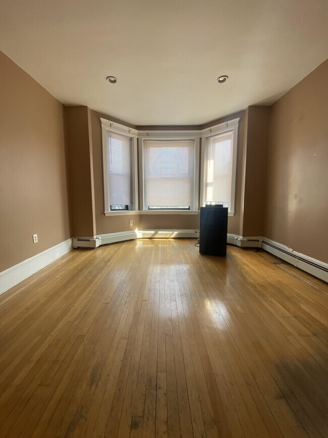 183 Harvard Ave unit 1, Allston, MA 02134 - photo 5