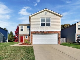 936 Bentgrass Dr, Greenwood, IN 46143