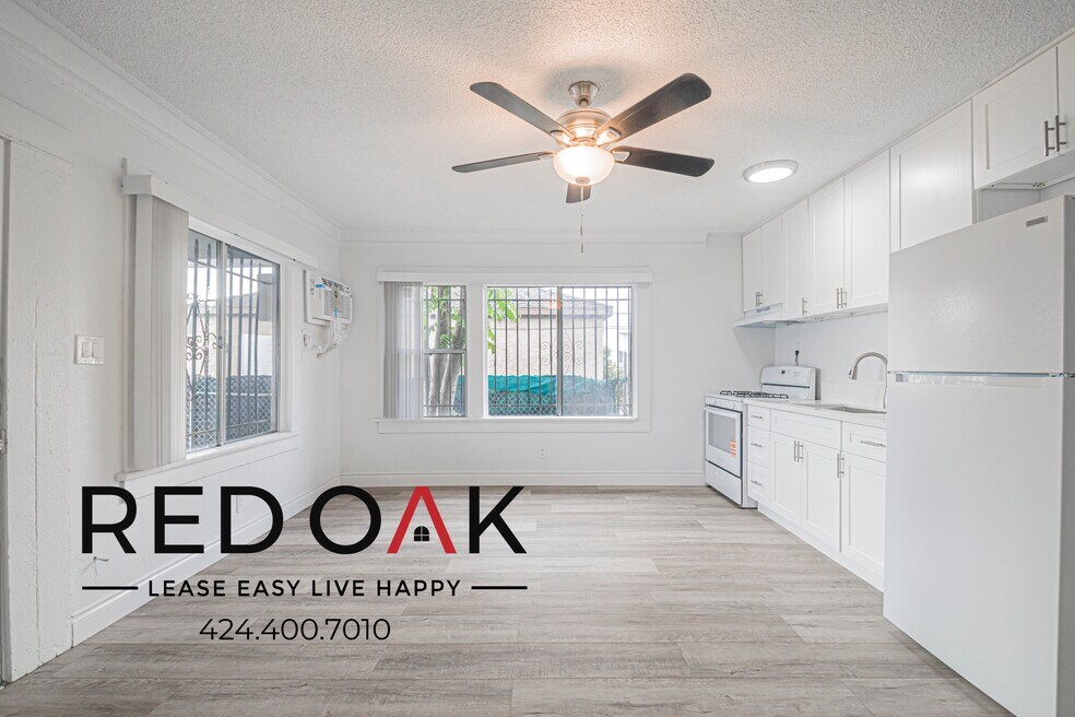 13073 Pierce St unit 11, Los Angeles, CA 91331 - photo 1