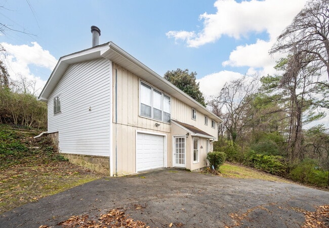 4115 Harbor Hills Rd unit B, Chattanooga, TN 37416 - photo 3