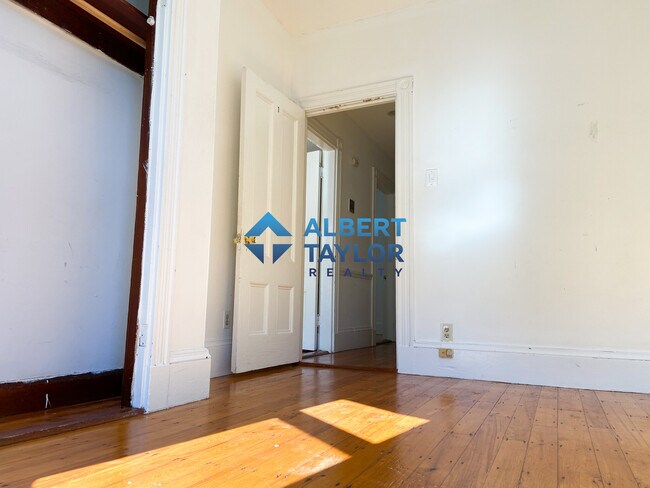 13 Sachem St unit 1, Roxbury Crossing, MA 02120 - photo 6