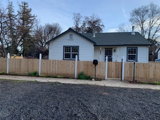 1734 Spruce Ave, Chico, CA 95926