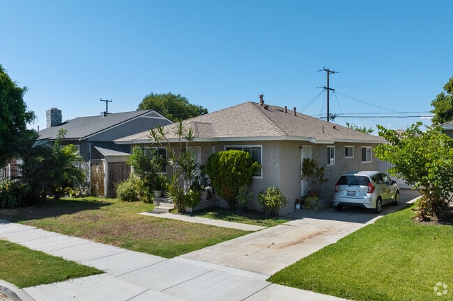 Homes in Lindbergh are small but charming.