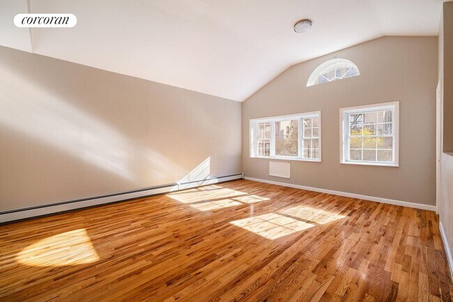 315 E 163rd St, Bronx, NY 10451 - photo 2