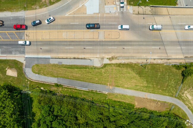 The cycling trail runs through the Ridge Pointe Neighborhood.