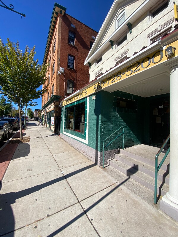 86 Park St, Hartford, CT 06106
