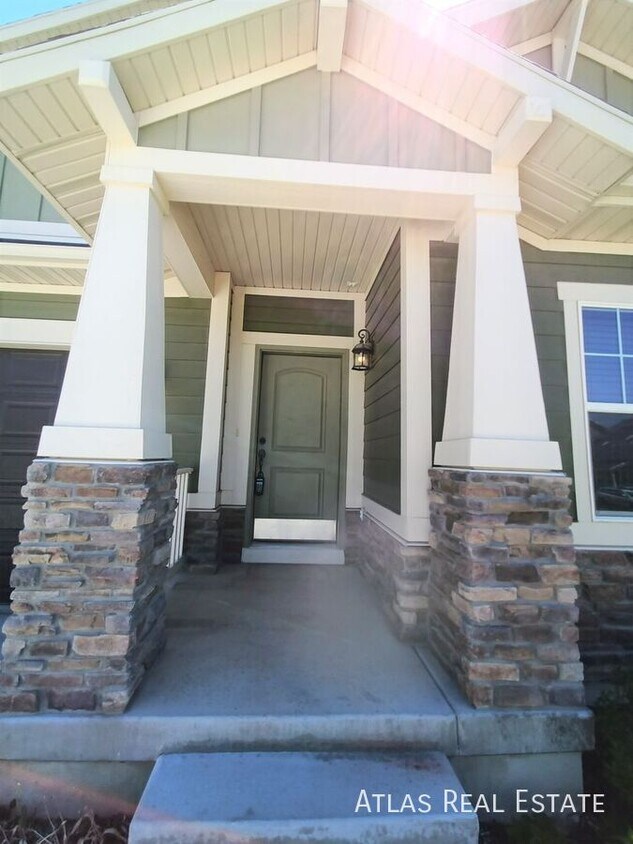 7667 S Cassielle Ln, West Jordan, UT 84081