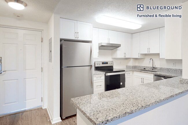 150 Quarry St unit FL8-ID5676A, Quincy, MA 02169 - photo 5