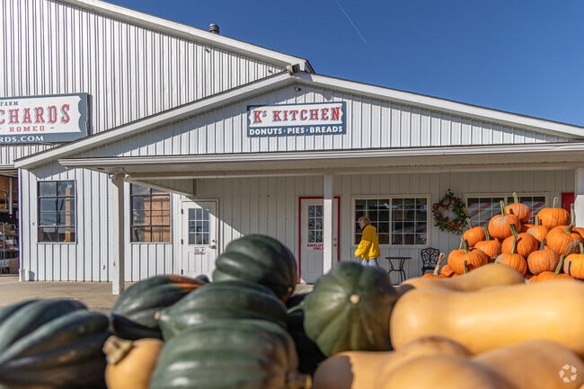 Washington Township offers access to locally grown fresh produce, supporting healthy living and farm-to-table lifestyles.