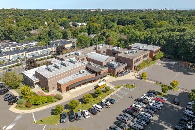 Stratfield Elementary School is located on Melville Ave in Fairfield.