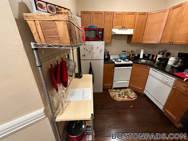 38 Hemenway St unit 24H, Boston, MA 02115 - photo 2