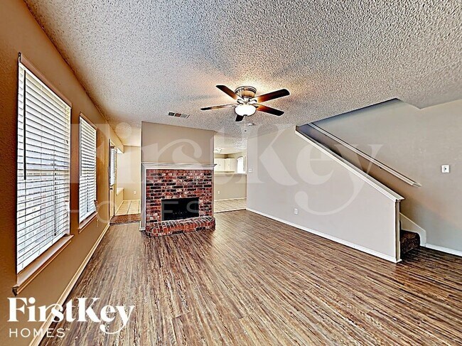 5726 Chelmsford Trail, Arlington, TX 76018 - photo 7