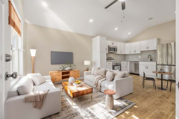 1234 Paradise Hill Rd, Clarksville, TN 37040 - photo 1