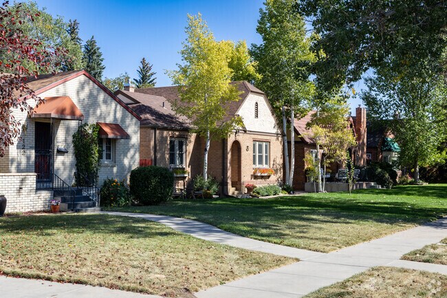 Moore Haven Heights has a storybook suburban feel.