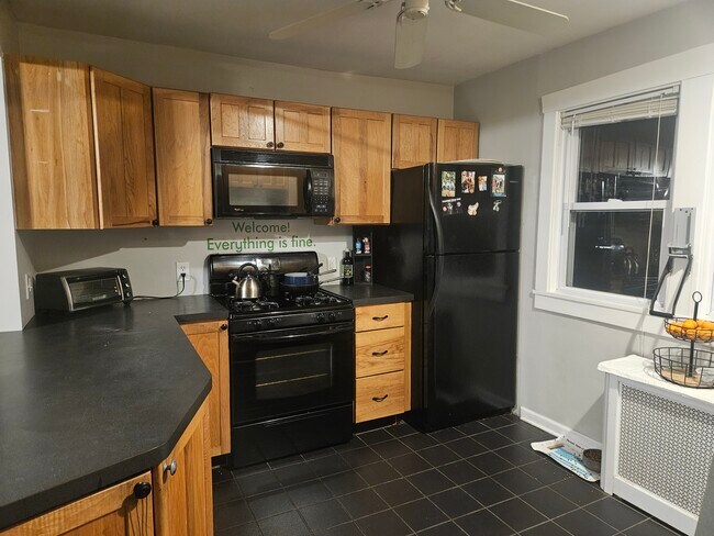 20 E Coulter Ave unit Upstairs Apartment, Collingswood, NJ 08108 - photo 6