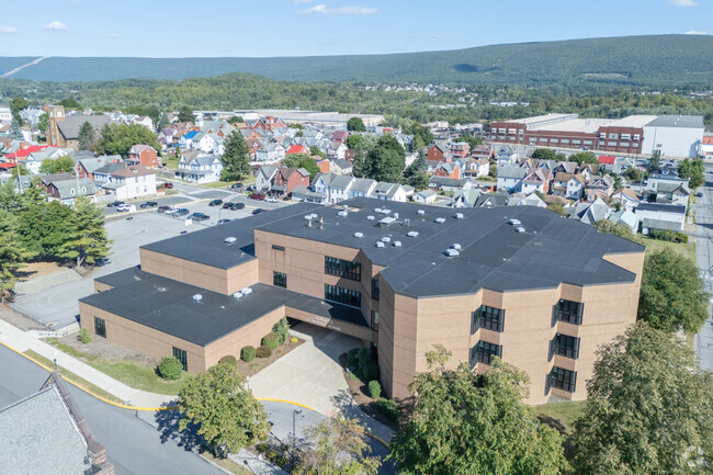 With a full block as a campus, the Juniata Elementary School is a welllocated school.