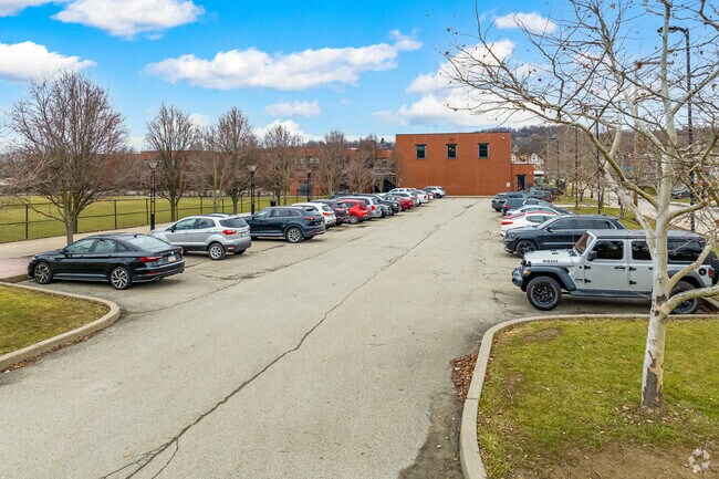 There is ample parking at Faison K-5.